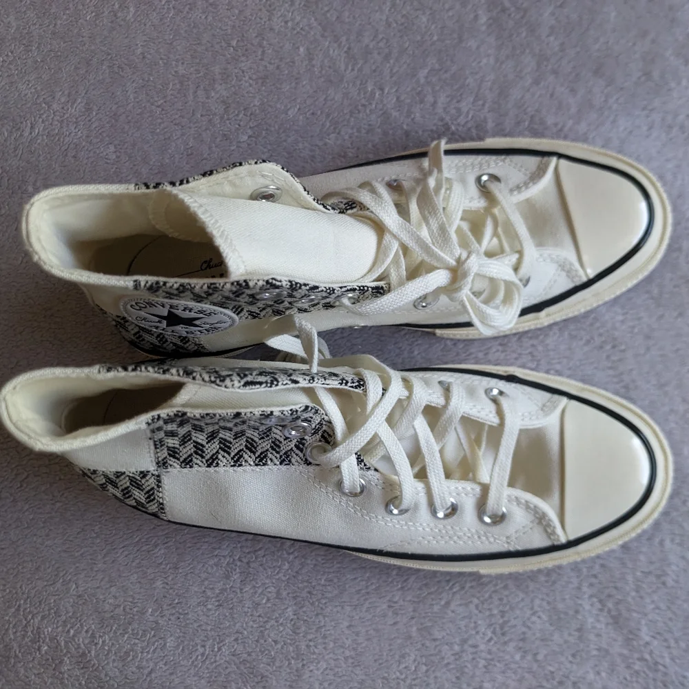 Pattern Block Converse - Picture 3 of 11
